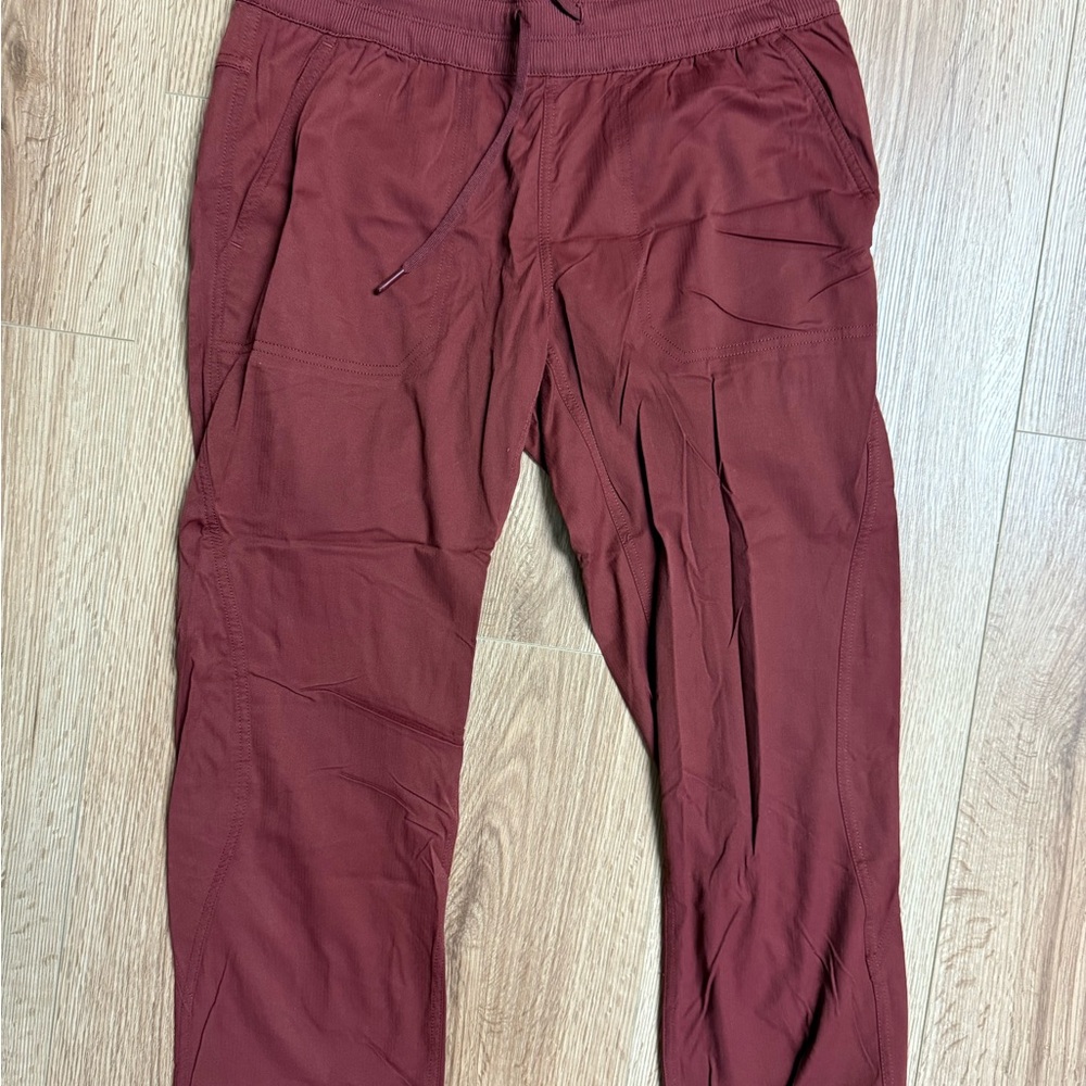 The North Face Women’s Casual Drawstring Pants in Deep Red